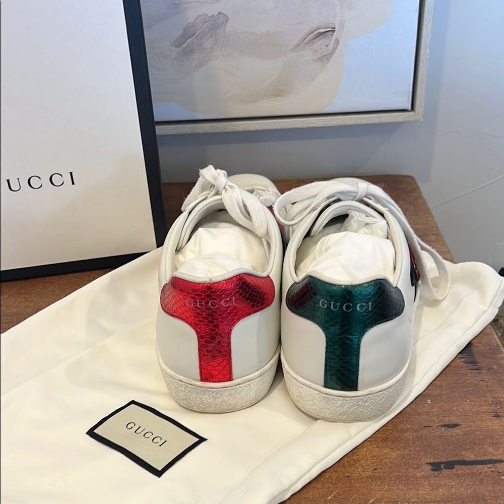 Gucci White Sneakers with Red and Green Snake Design - Picture 5 of 10